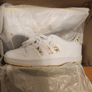 adidas Break Start White Low-Top Sneakers with Beige Floral Stripe Accent